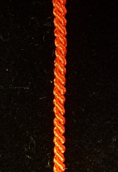 Cordón de rayón 2 mm rojo
